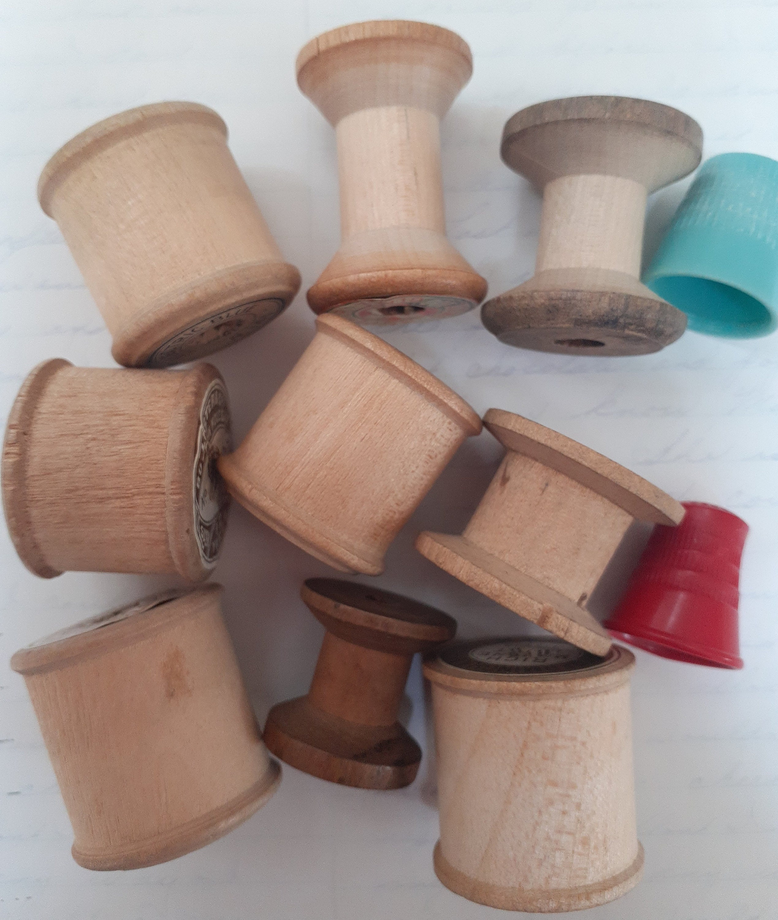 Empty Vintage Wooden Cotton Thread Reels, Nine Unusual smaller Size Bobbins  for Crafting, Recycling, Reuse. -  UK