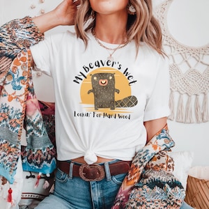 Wet Beaver Looking For Hard Wood T-Shirt Adult Humor Shirt Gag Shirt Inappropriate Shirt Funny Beaver Tee Shirts That Go Hard