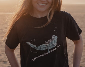 Sunfaded Black 'Soul Surfer' Womens T-Shirt by Art Disco