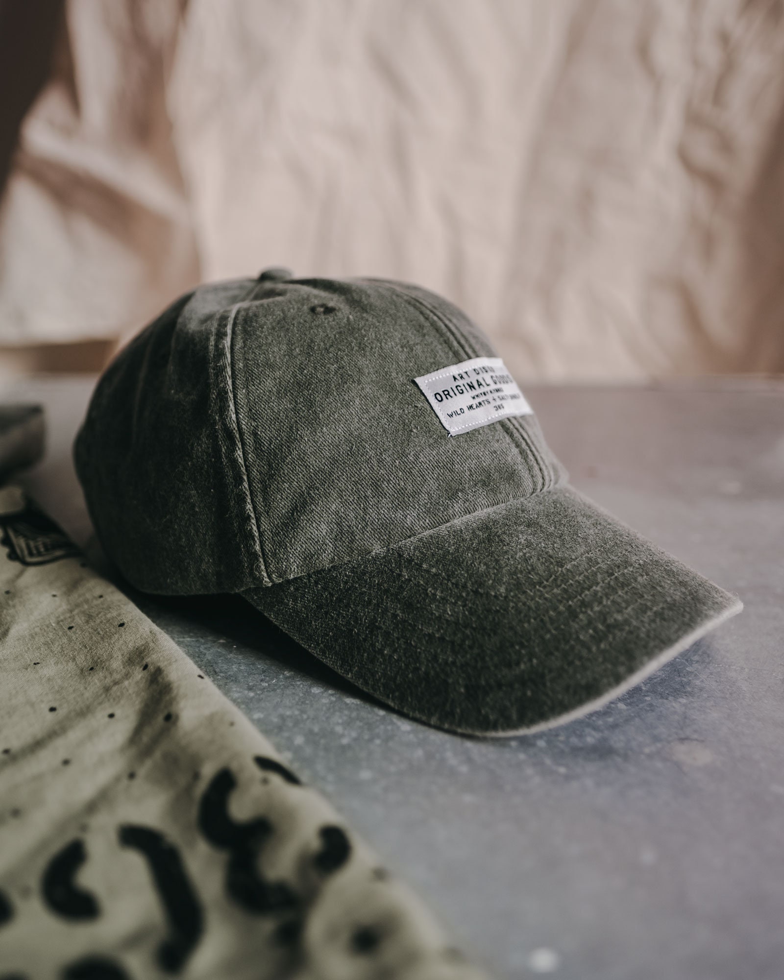 【CANTON COLLECTIVE】SUN-FADED ROSE CAP Sunfaded Sage 'the Wanderer' Cotton Strapback Cap by Art