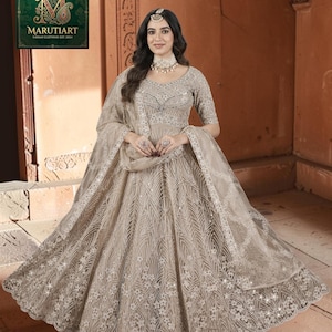 lakhnavi dress design VAMIKA LAKHNAVI VOL 6 PLATINUM SUIT
