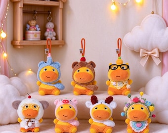 Portachiavi in ​​peluche Lulu, un capibara da vestire fatto a mano, un grazioso ciondolo per borsa a forma di capibara, un regalo kawaii.