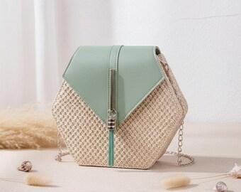Hexagon Straw Rattan Bag – Boho Summer Woven Chain Shoulder Bag for Women
