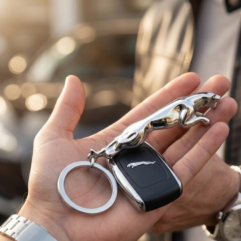 Chrome Leaping Jaguar Mascot Keychain, Luxury Automotive Accessory, Zinc Alloy Keyring image 2