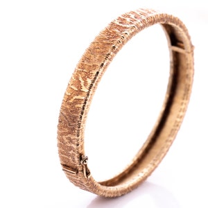 Vintage Kollmar & Jourdan Germany Rolled Gold Textured Hinged Bangle Bracelet