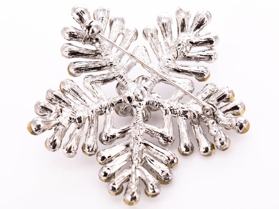 Estate Crystal Rhinestone Snowflake Brooch - image 10