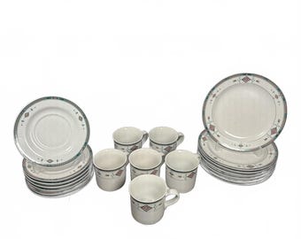 Juego de vajilla Studio Nova Adirondack de 20 piezas: platos de ensalada, platillos y tazas Y2201