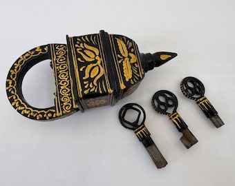 Candado de hierro indio vintage con 3 llaves, candado antiguo artesanal, decoración rajasthani.
