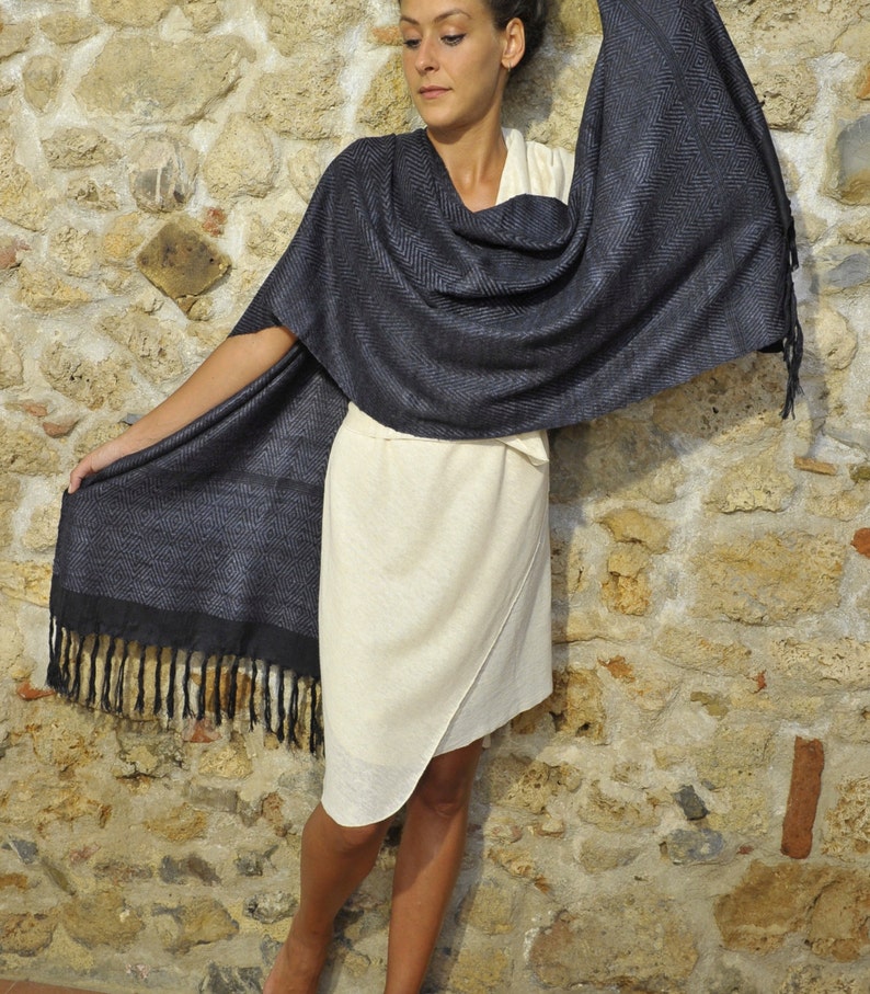 Black Ahimsa silk stole. Non-violent Tussah silk image 4