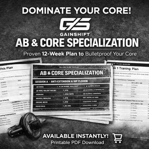Może przedstawiać: Czarno-biała grafika promująca program AB & Core Specialization. Obraz przedstawia ułożone w stos arkusze planu treningowego, rolkę do k&oacute;ł i tekst "DOMINATE YOUR CORE!" oraz "Sprawdzony 12-tygodniowy plan, aby uodpornić Tw&oacute;j rdzeń."