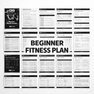 Może przedstawiać: Zestaw czarno-białych dokument&oacute;w fitness. Centralny dokument zawiera napis "BEGINNER FITNESS PLAN" dużymi, pogrubionymi literami. Zawiera plany treningowe i okładkę "Beginner Fitness Bundle".