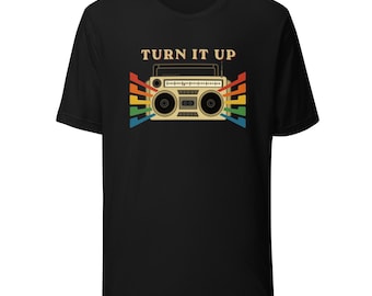 Retro Boombox T-Shirt: Turn It Up Vintage Music Tee – 80s 90s Streetwear