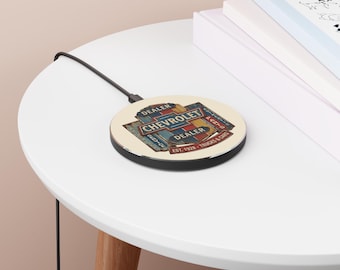 Modelljahr 2012: Modelliermasse gekrönt Vintage verrostetes blaues Auto-Emblem