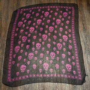 Skull scarf alexander mcqueen - Etsy 日本