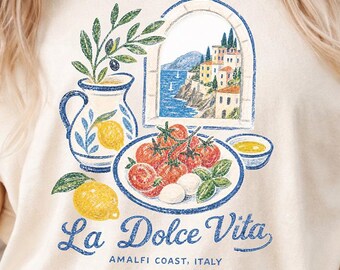 La Dolce Vita Comfort Colors Shirt, Amalfi Coast Italy Graphic Tee, Italian Summer T-Shirt, Mediterranean Vacation Shirt, Amalfi Lemon Tee