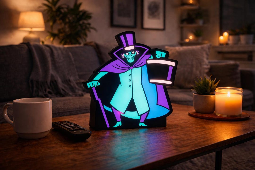 Hat Box Ghost Lightbox: Haunted Mansion Inspired LED Night Light ...