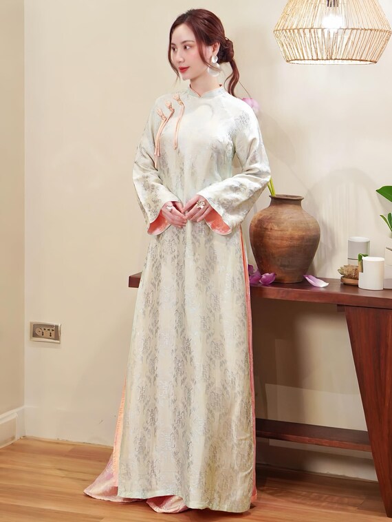 Antique Ivory Mulberry Silk Ao Dai with Peach Silk Lining: Elegant Vietnamese Traditional Silk Gown, Unique Gift for Her, Mother, Tet