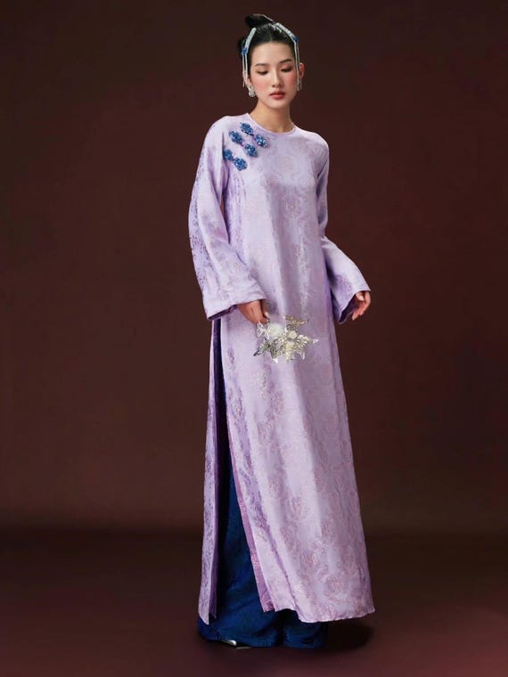Lavender Jacquard Silk Ao Dai Set – Beaded Floral Tunic, Navy Trousers, Elegant Occasion Wear