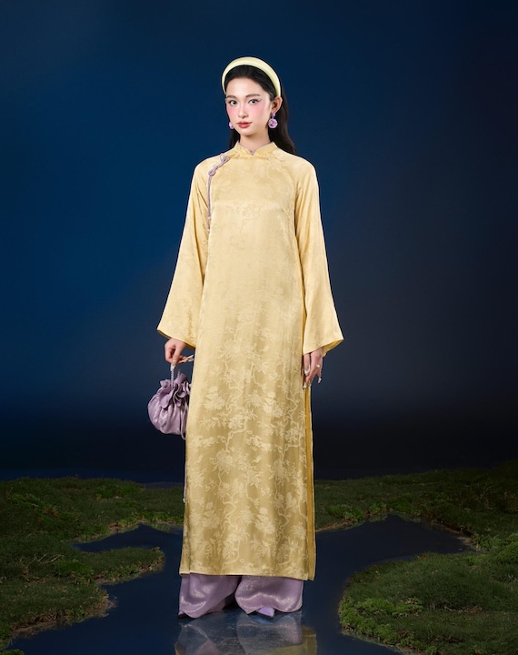 Pale Primrose Silk Ao Dai: Lavender Lined Vietnamese Traditional Dress