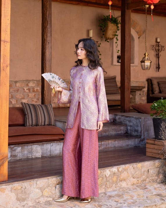 Brocade Tunic Silk Blend Trousers – Lilac Floral Heritage Ensemble