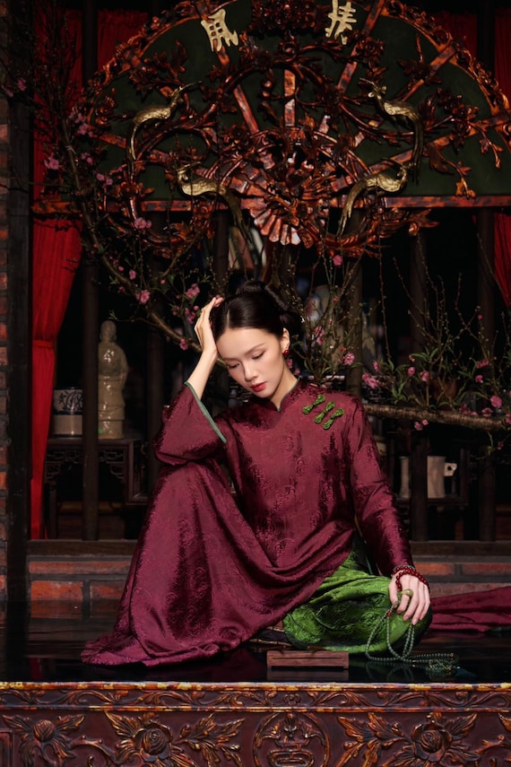 Burgundy Brocade Ao Dai – Silk Tunic, Emerald Piping, Tet Outfit