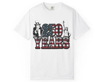 250 Years Patriotic Statue of Liberty Uncle Sam T-shirt | American Flag Typography