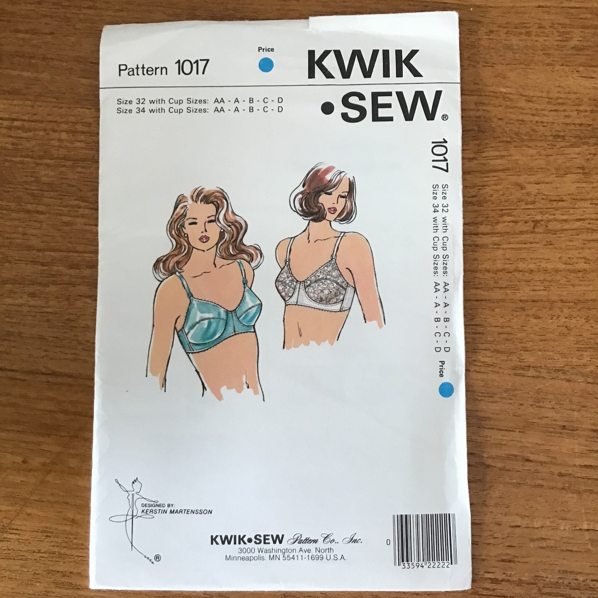 Kwik Sew K3594 Bra with Adjustable Shoulder Straps and Multiple