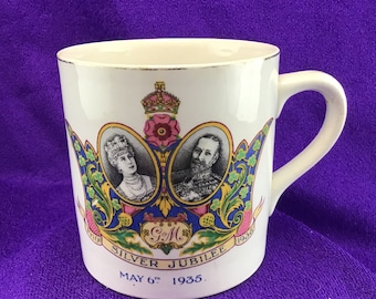 King George V and Queen Mary Silver Jubilee 1910 - 1935 Cup Made in England