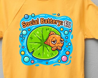 Pez dorado social con batería PNG, pez divertido PNG, dibujo animado de pez dorado cansado PNG, humor introvertido PNG Descarga digital