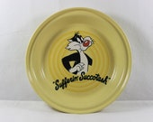 Fiesta Yellow Deep Pie Plate Baking Dish Sylvester Looney Tunes Sufferin Succotash