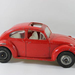Vintage Diecast 1960&#39;S Hubley Red Volkswagen VW Bug Beetle