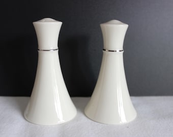 Lenox Miramar Collection Salt and Pepper Shakers Platinum Trim