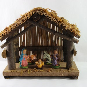 Vintage Rustic Nativity Set with Wooden Manger Nativity Set Made in Italy
