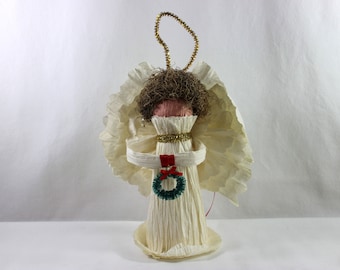 Paper Twist Angel Christmas Angel with Wreath