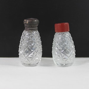 Molded Glass Mini Salt and Pepper Shakers Set of 2