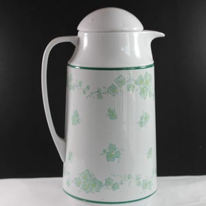 Corelle by Corning Callaway Ivy Thermique Thermos Insulated Carafe & Lid