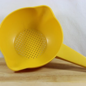 Vintage Tupperware Yellow Colander Strainer