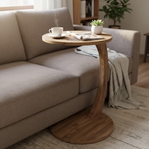 Mesa lateral moderna em formato de C, redonda, de madeira, para sofá, estilo minimalista escandinavo.
