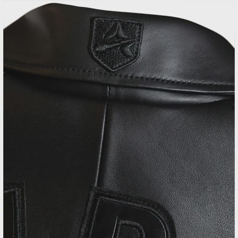 Svart bomberjacka i lammskinn för män | Flygjacka i Avirex-stil bild 5