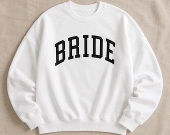 Sudadera de novia con cuello redondo y capucha a juego, regalo nupcial para el día de la boda, atuendo para la novia, novia personalizada en la espalda, sudaderas de novia