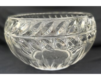 Superbe bol vintage en verre cristal taillé - Deep Starburst Elegance