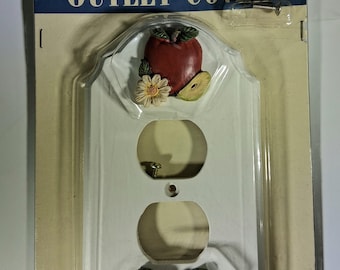 Vintage Wood Outlet Cover: Apple Daisy Floral Kitchen Decor (1998)