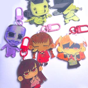 以下が含まれることがあります： クリーム、ライトグレー、ダークグレーの、まだら模様のマット仕上げのセラミックマグ3個セット。 各マグはシンプルでミニマリストなデザインで、コーヒーや紅茶に最適です。