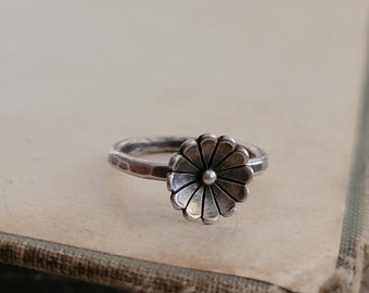 Sterling Silver Flower Ring, Hammered Stacking Ring, Floral Stack Ring, Rustic, Metalwork Jewelry