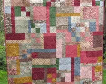 VICTORIAN Raspberry Patch TWIN Size QUILT Blanket Lap Comforter