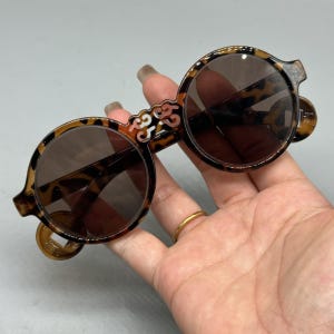 Sunglasses Women Round Tortoise - Etsy display picture 1