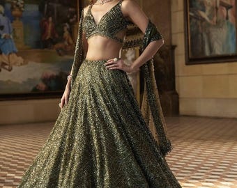 Lehenga de sonho em tons de oliva