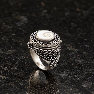 Secret Locket Ring with Eye Shell | Sterling Silver Poison Ring | Vintage Style Spiral Statement Ring | Opening Compartment Ring for Women