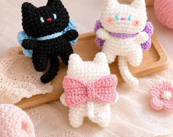 Crochet Cute Cat Charm Pattern, Kitty with Bow Crochet Pattern, Cute Kitten keychain PDF Tutorial