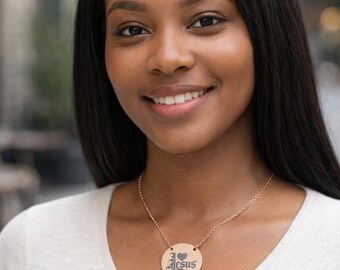 Ik hou van Jezus cirkelketting | Gegraveerde schijfhanger